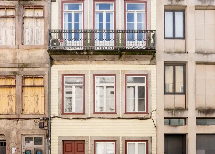 Viva Breiner Flats Oporto