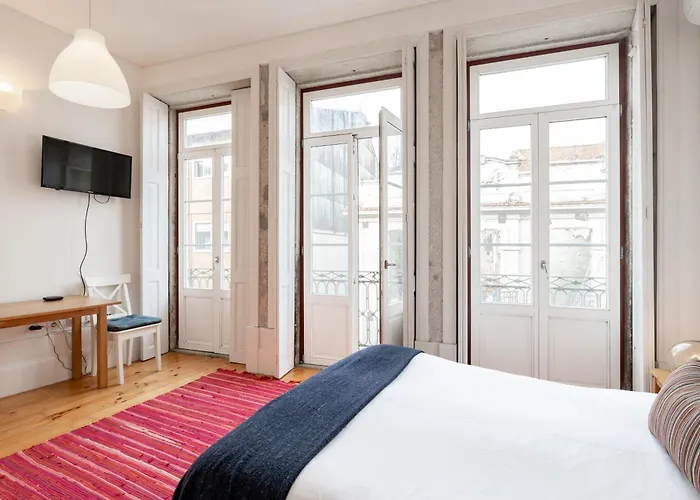 Viva Breiner Flats * Oporto